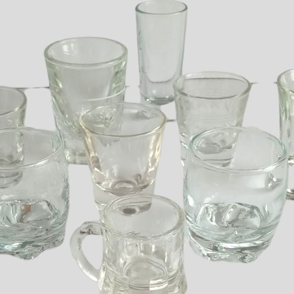 9 Piece Collection of Vintage Shot Glasses - Picture 3 of 11
